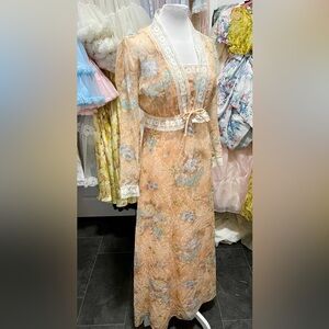 Free People 💗 vintage 1970s Penny Lane floral maxi dress and shrug